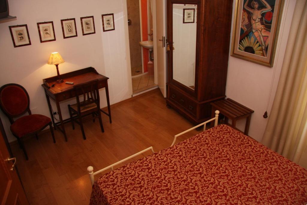 Hotel Morlacchi Perugia Room photo