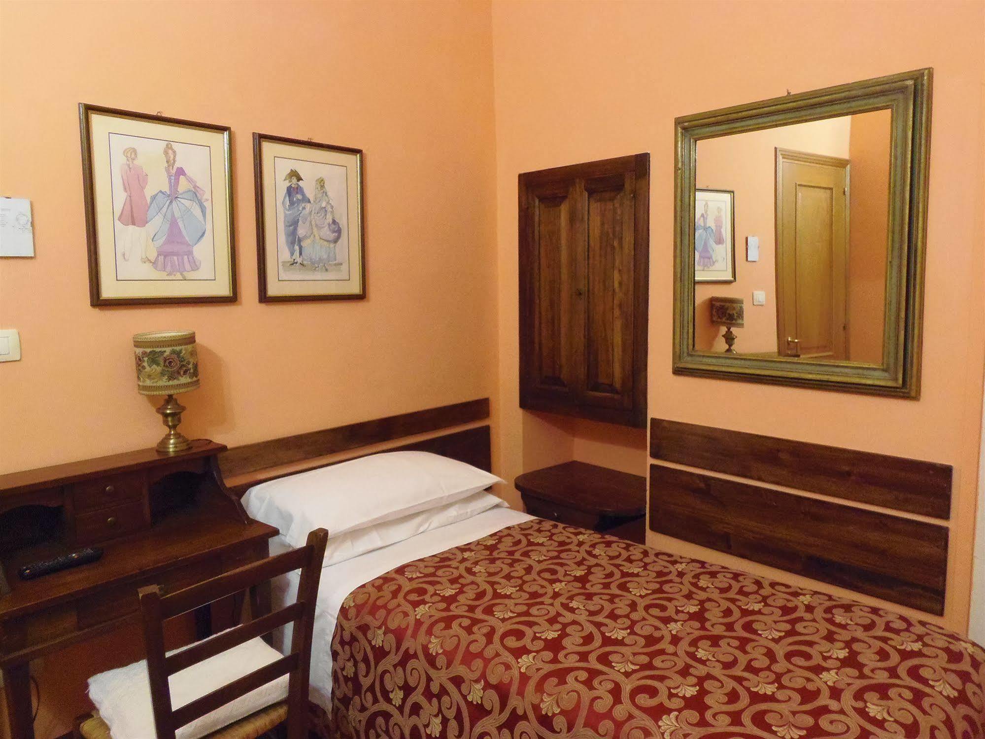 Hotel Morlacchi Perugia Exterior photo